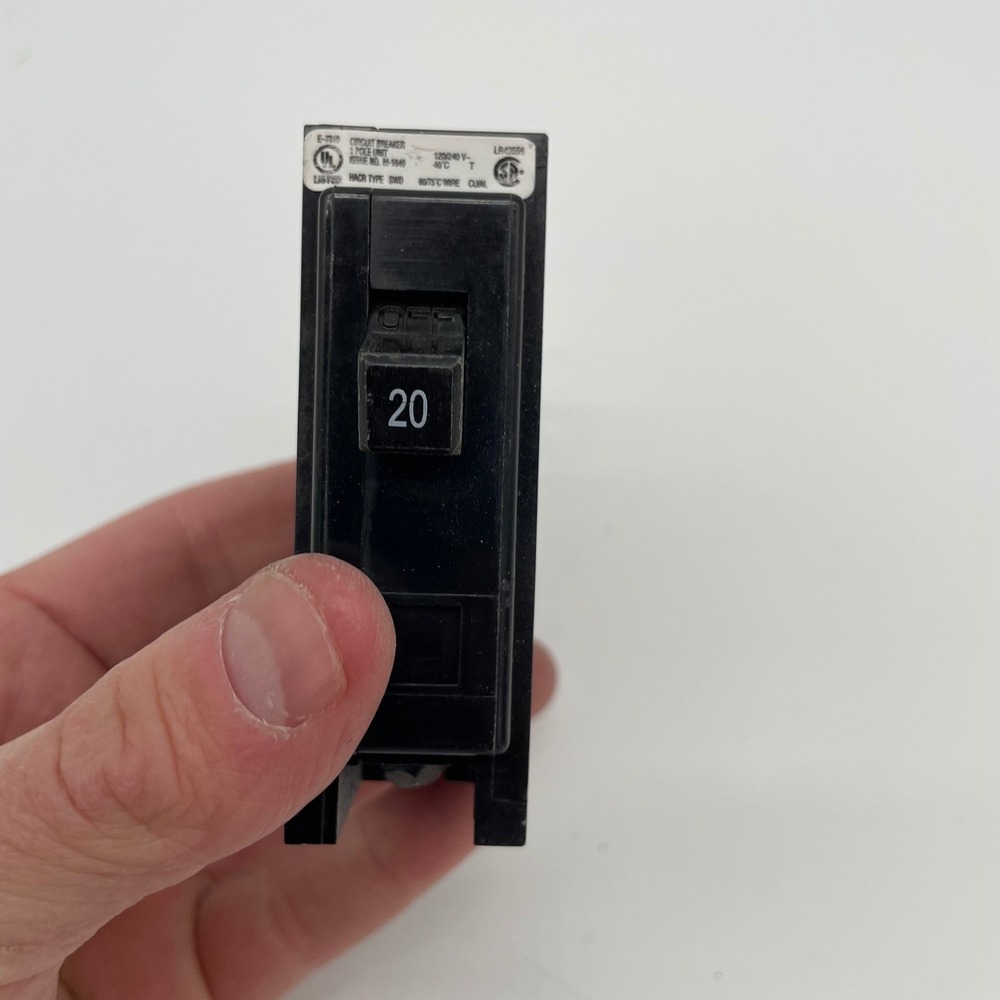 Eaton QBHW1020 Quicklag Bolt On Circuit Breaker 1P 20A 120/240V 22kAIC